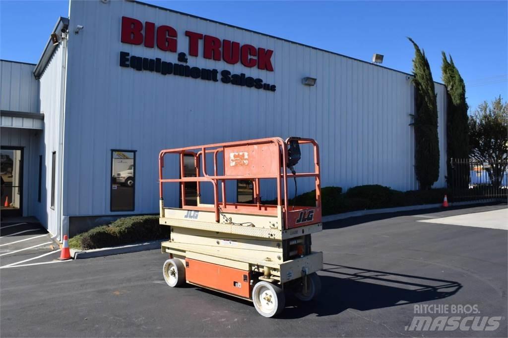 JLG 2033E 剪叉式升降机