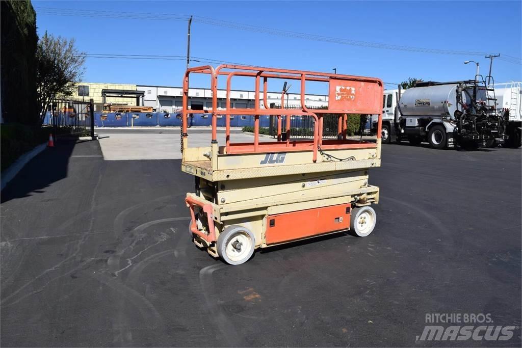 JLG 2033E 剪叉式升降机
