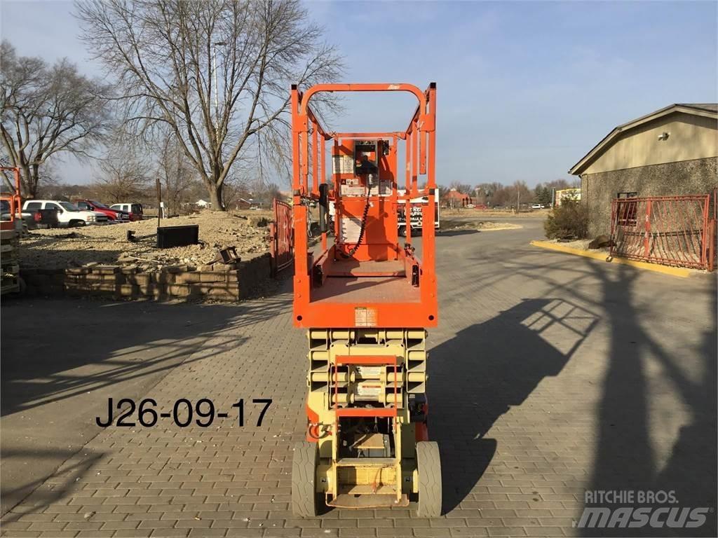 JLG 2632ES 剪叉式升降机