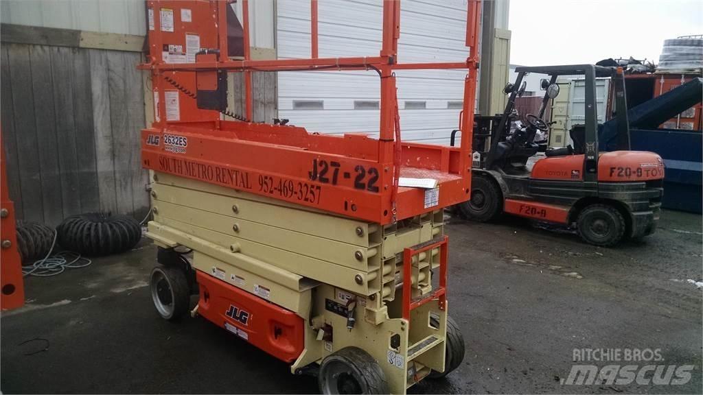 JLG 2632ES 剪叉式升降机
