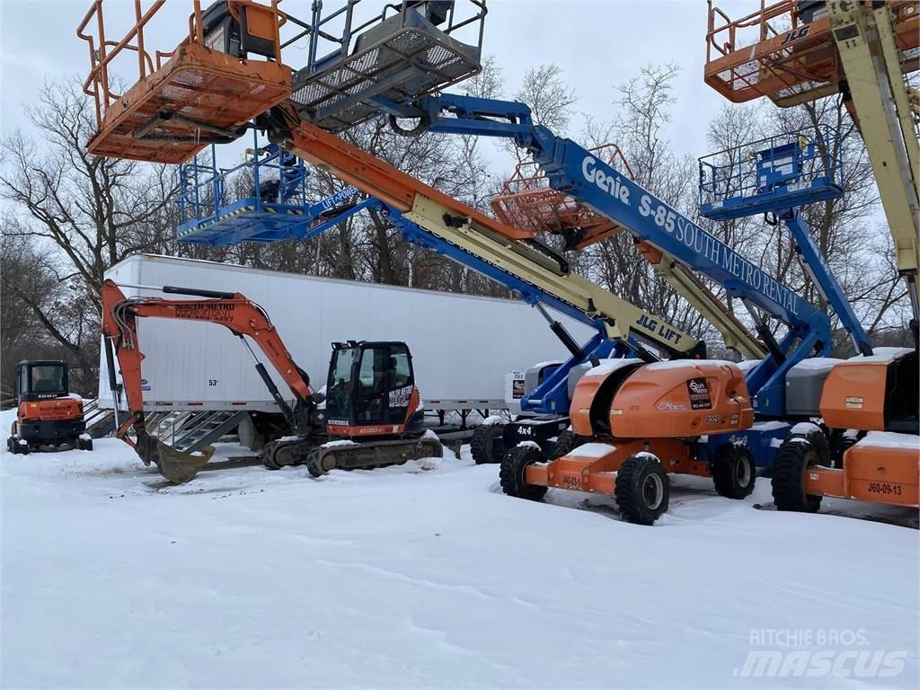 JLG 400S 直臂高空工作平台