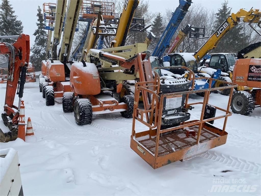 JLG 450AJ 曲臂高空工作平台