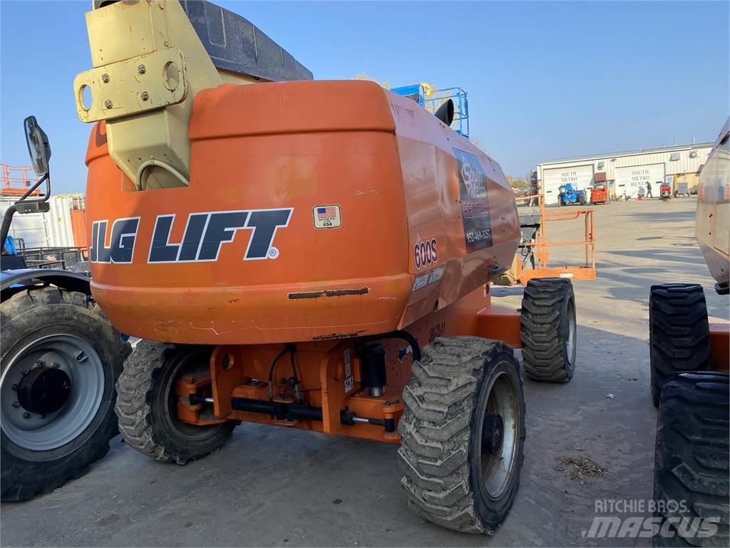 JLG 600S 直臂高空工作平台