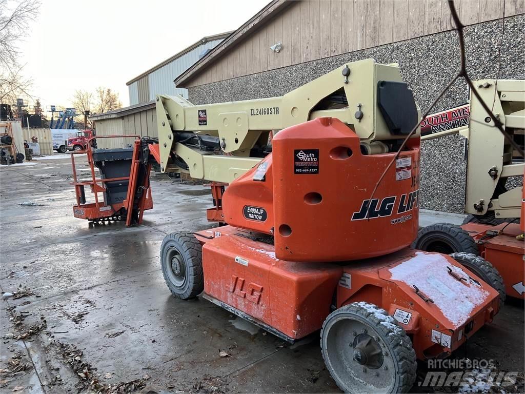 JLG E400AJPN 曲臂高空工作平台
