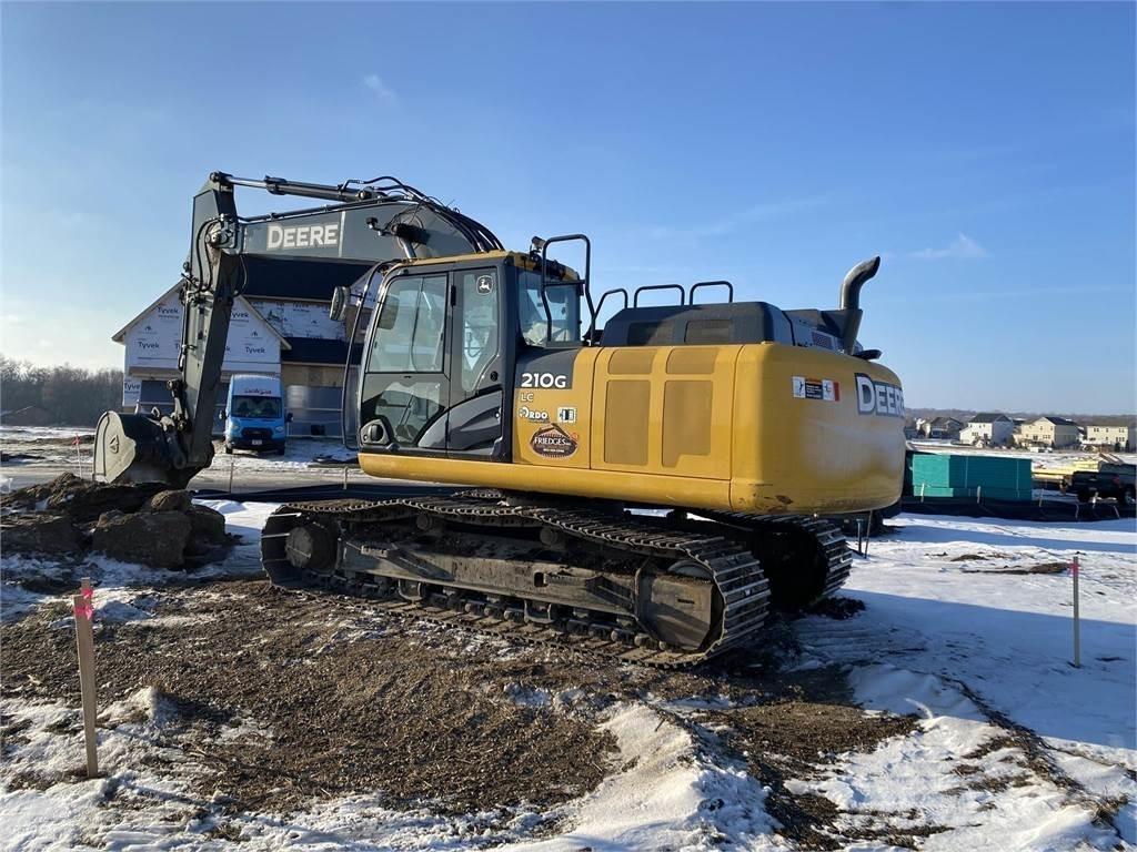 John Deere 210G LC 履带挖掘机