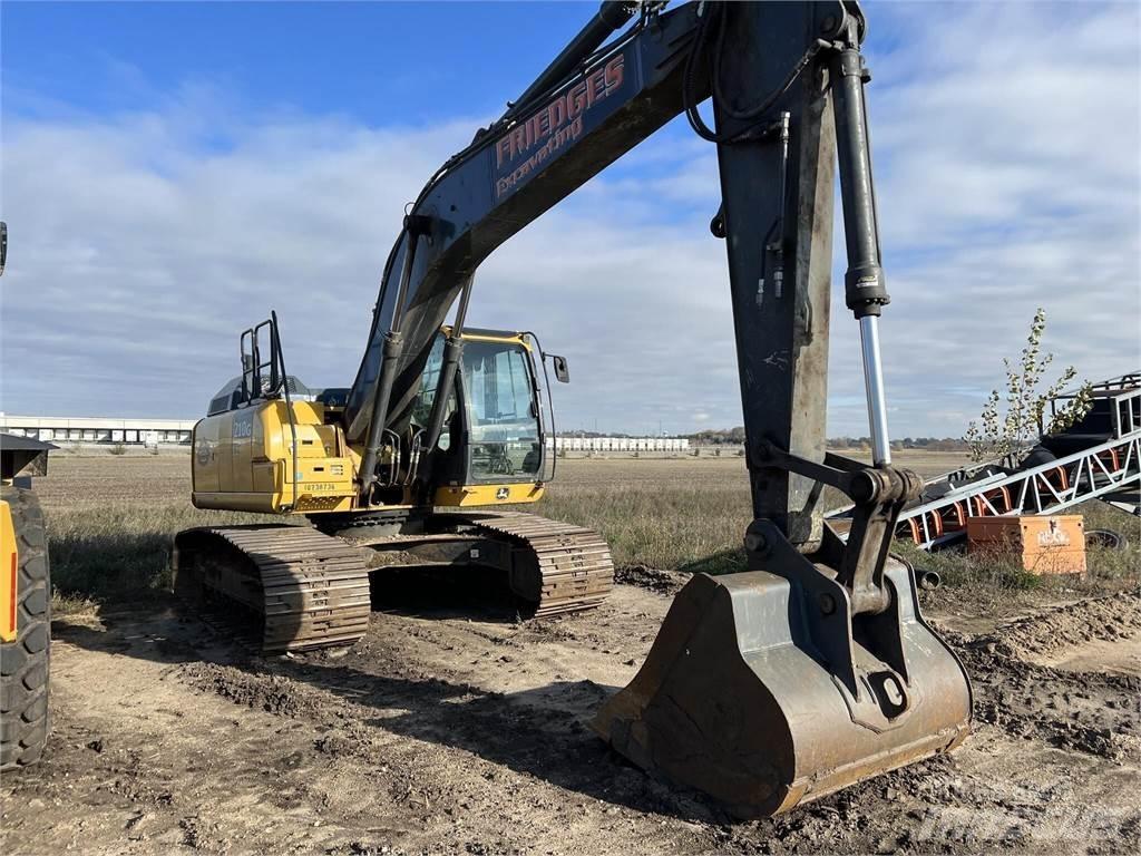 John Deere 210G LC 履带挖掘机