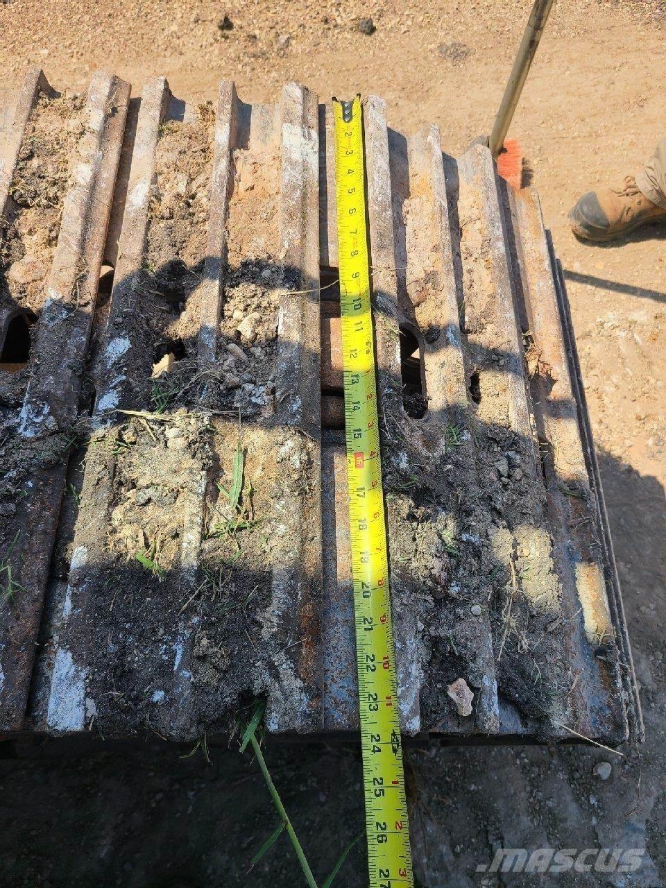 John Deere 250G LC 履带挖掘机