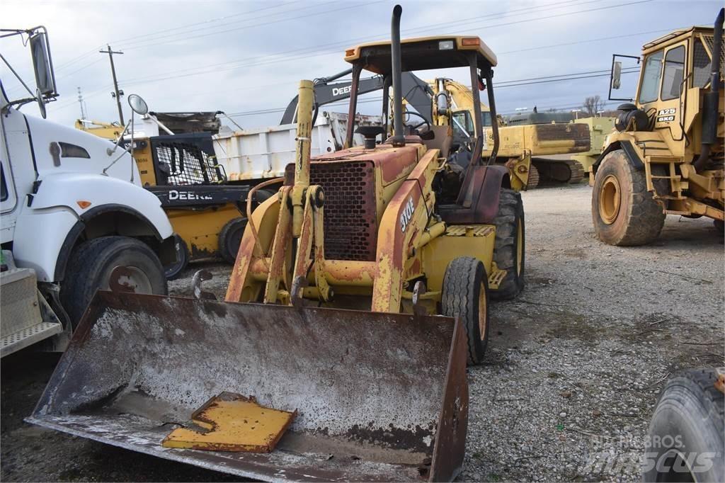 John Deere 310E 反铲装载机