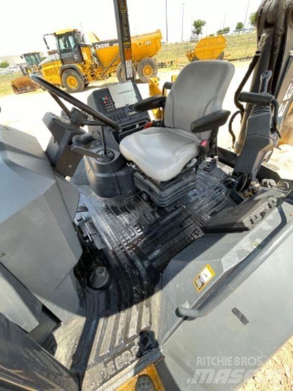 John Deere 310L 反铲装载机