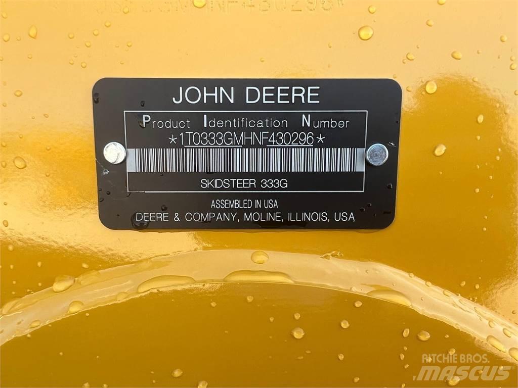 John Deere 333G 滑移装载机
