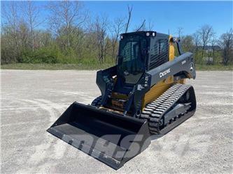 John Deere 333G 滑移装载机