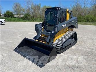 John Deere 333G 滑移装载机