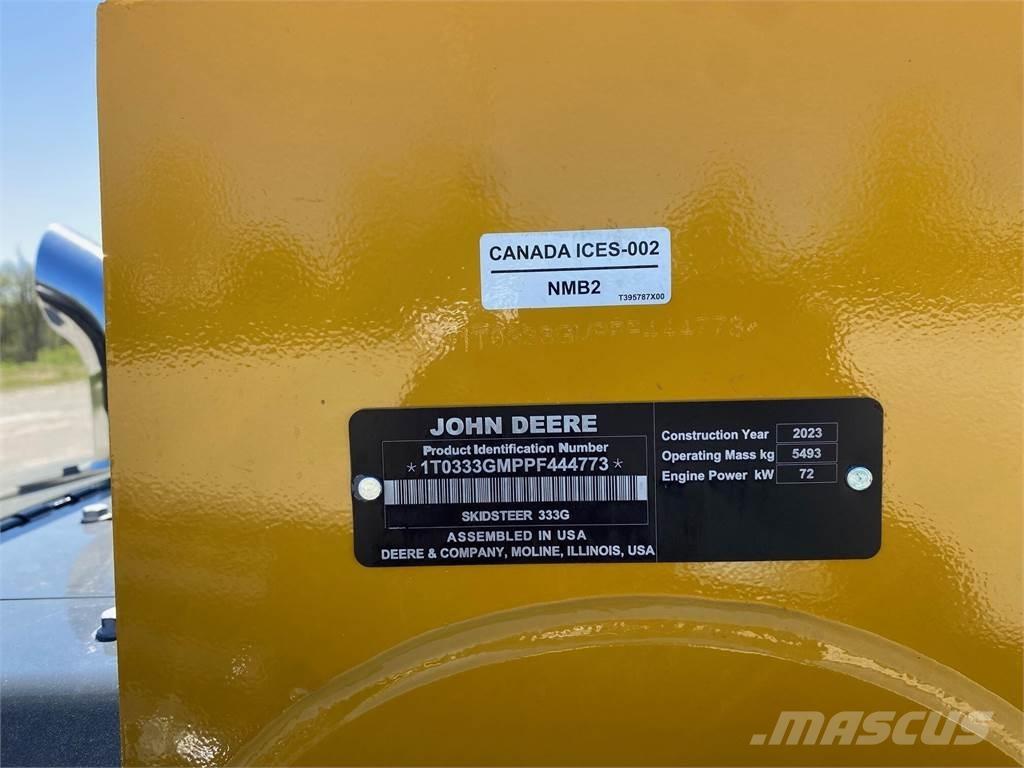 John Deere 333G 滑移装载机