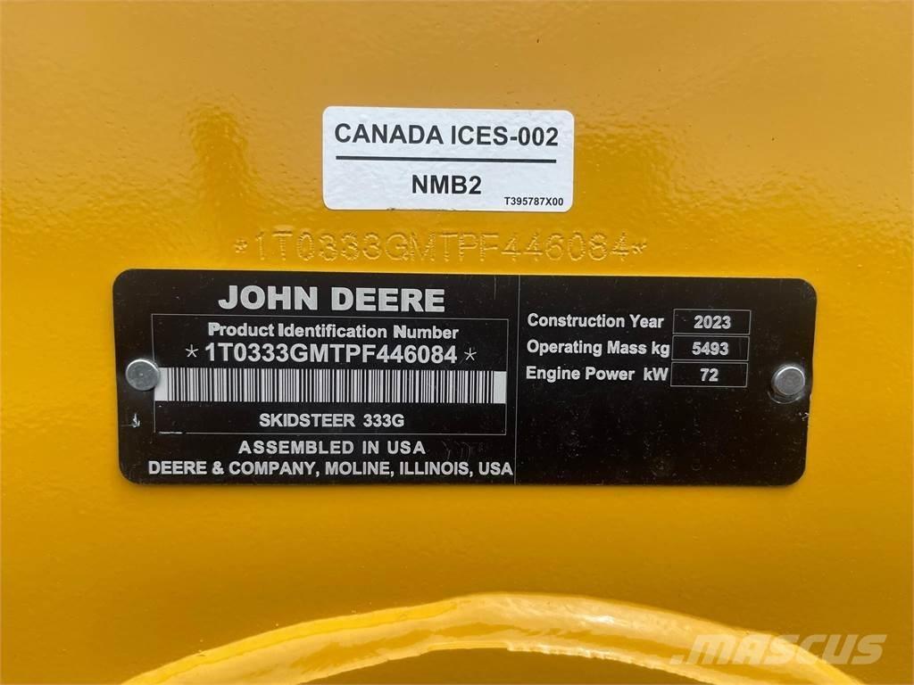 John Deere 333G 滑移装载机