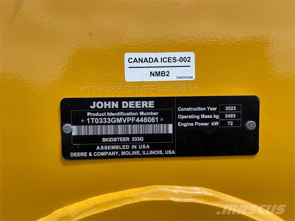 John Deere 333G 滑移装载机