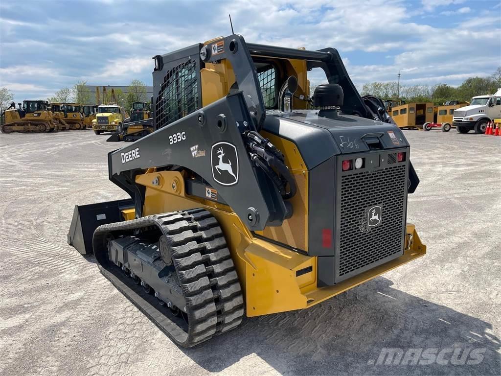John Deere 333G 滑移装载机