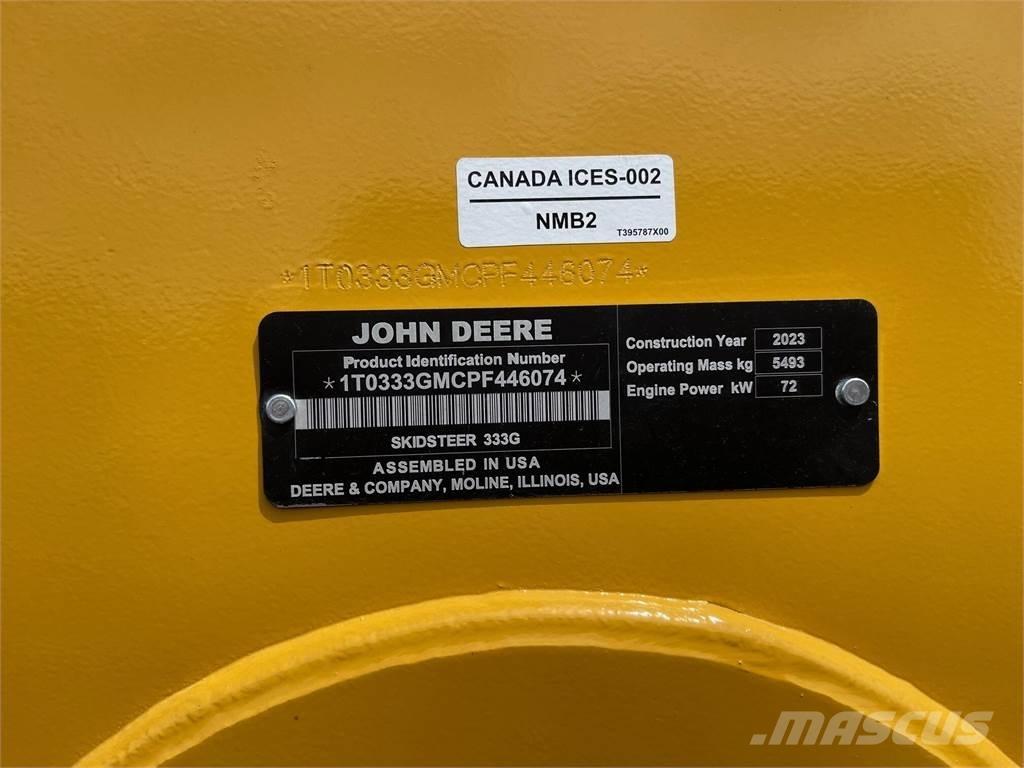 John Deere 333G 滑移装载机