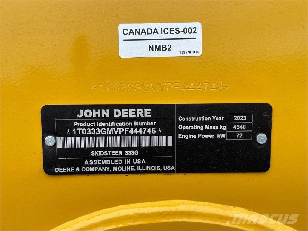 John Deere 333G 滑移装载机
