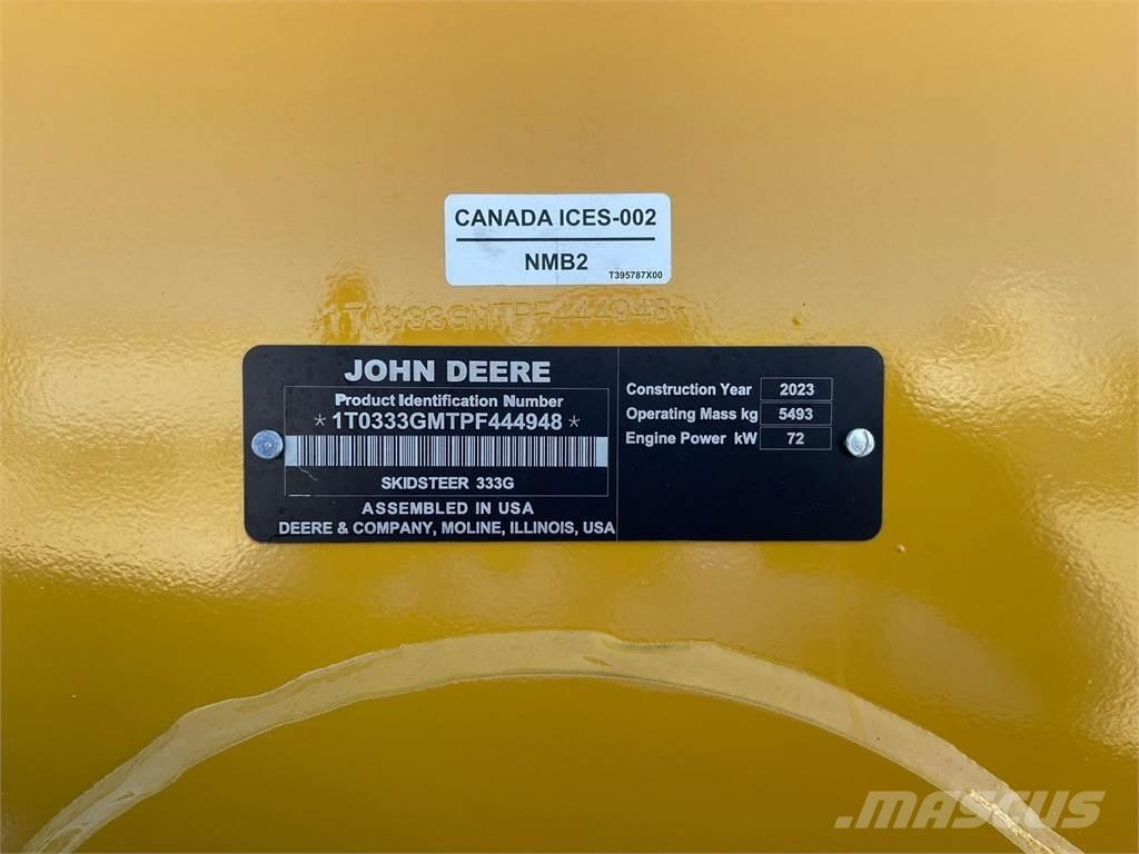John Deere 333G 滑移装载机