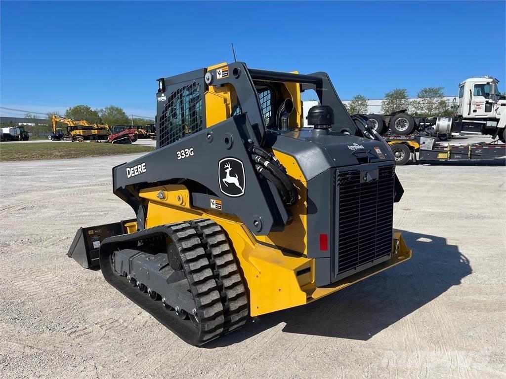 John Deere 333G 滑移装载机