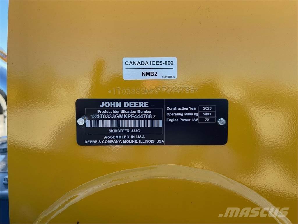 John Deere 333G 滑移装载机