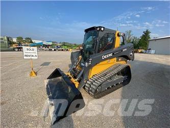 John Deere 333G 滑移装载机