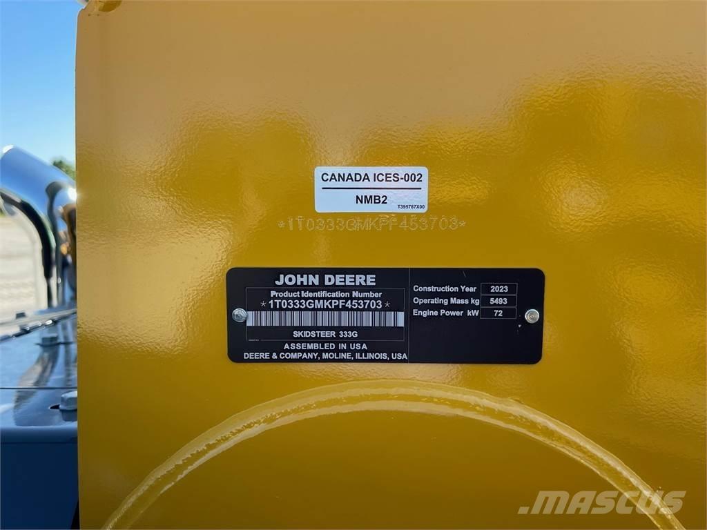 John Deere 333G 滑移装载机