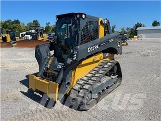 John Deere 333G 滑移装载机