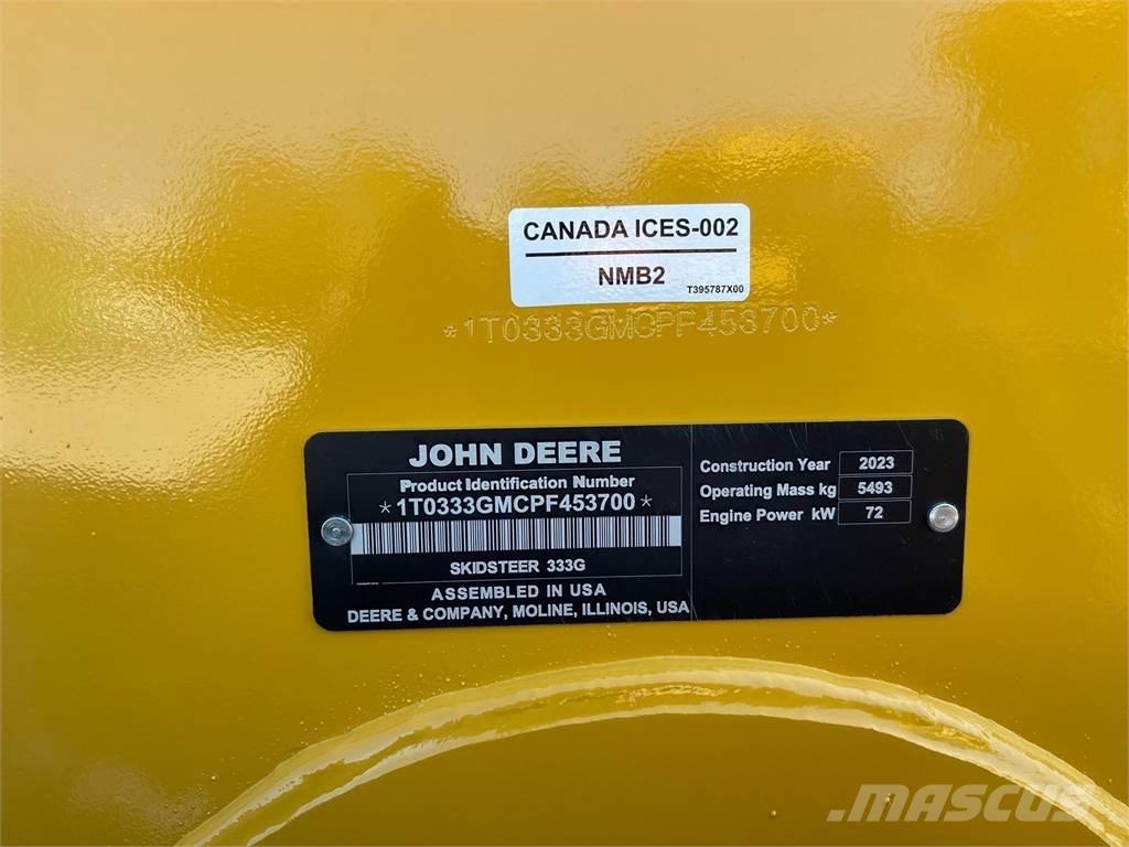 John Deere 333G 滑移装载机