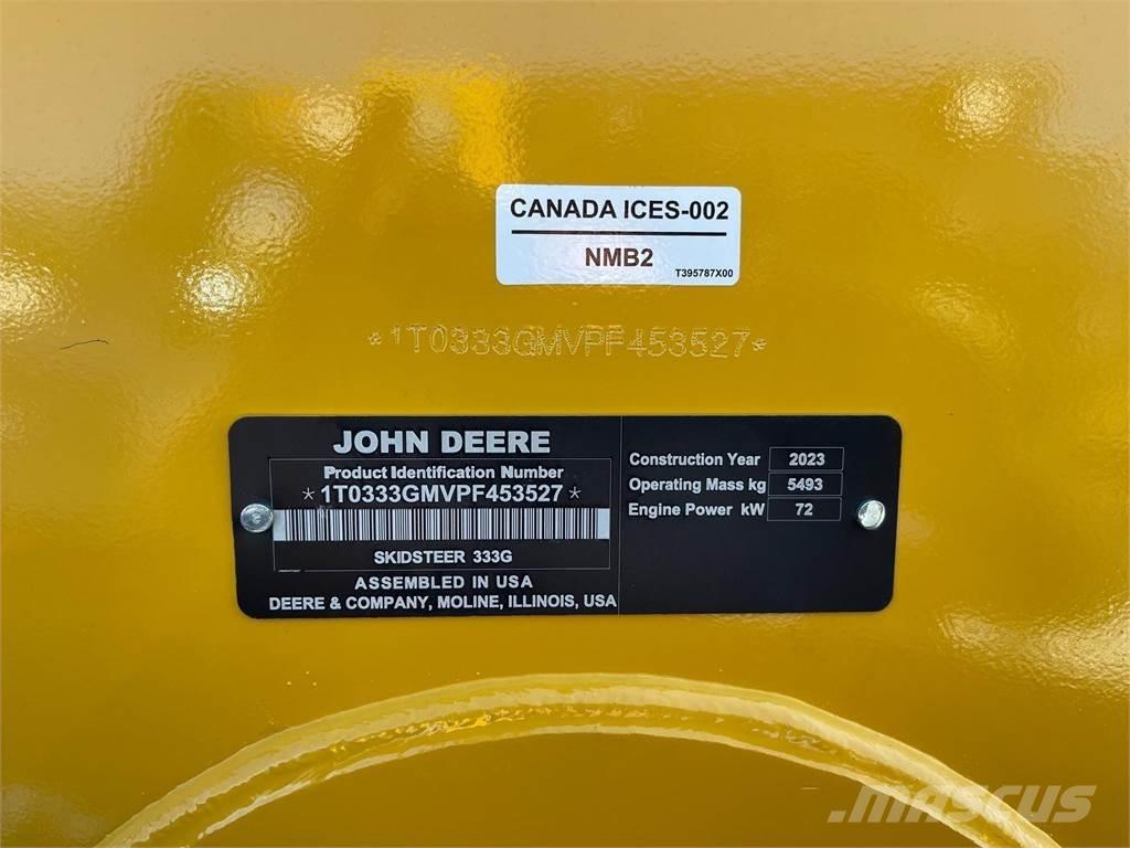 John Deere 333G 滑移装载机