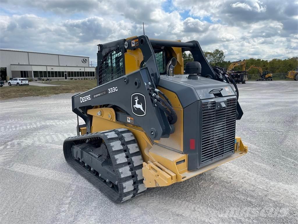 John Deere 333G 滑移装载机
