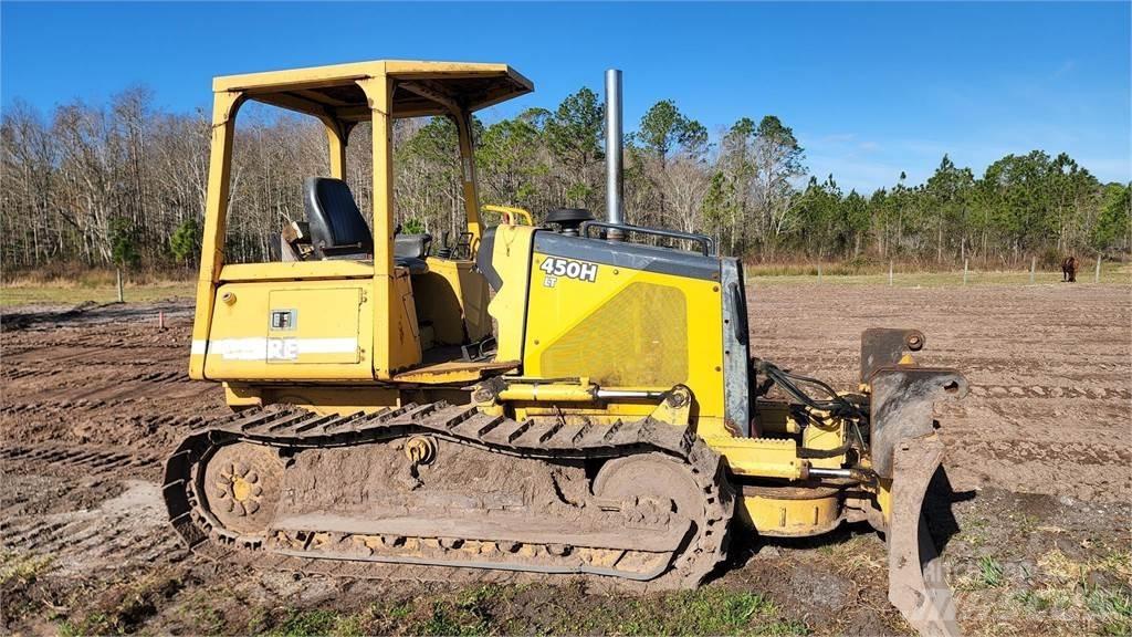 John Deere 450H LT 履带式推土机