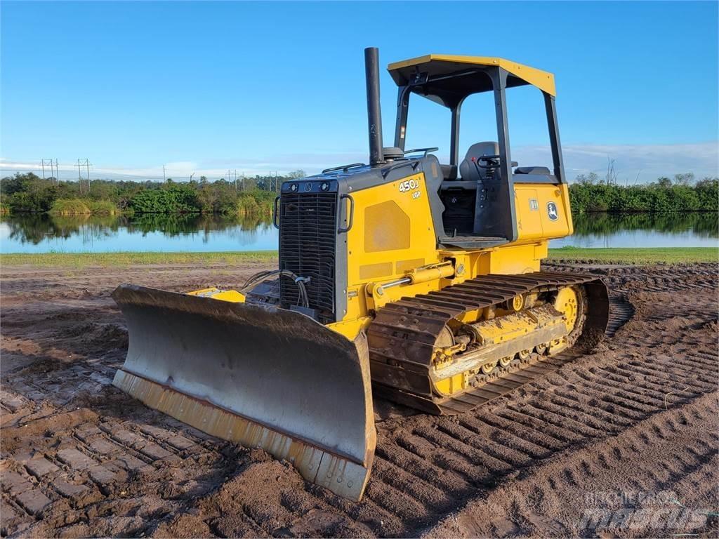 John Deere 450J LGP 履带式推土机