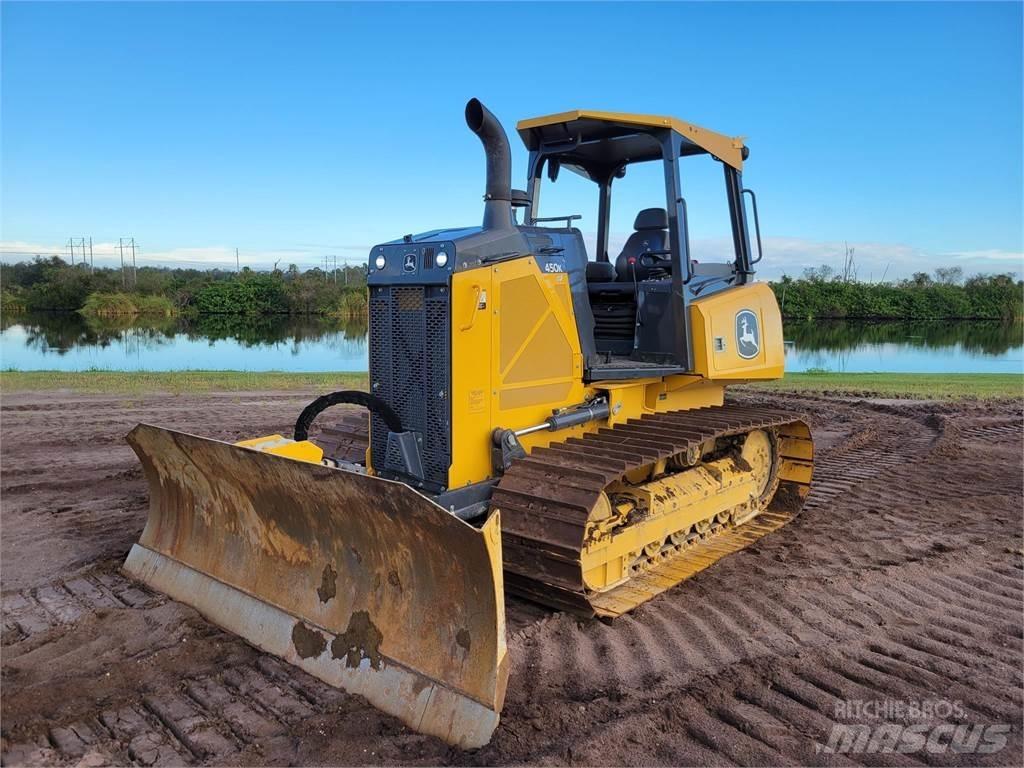 John Deere 450K LGP 履带式推土机