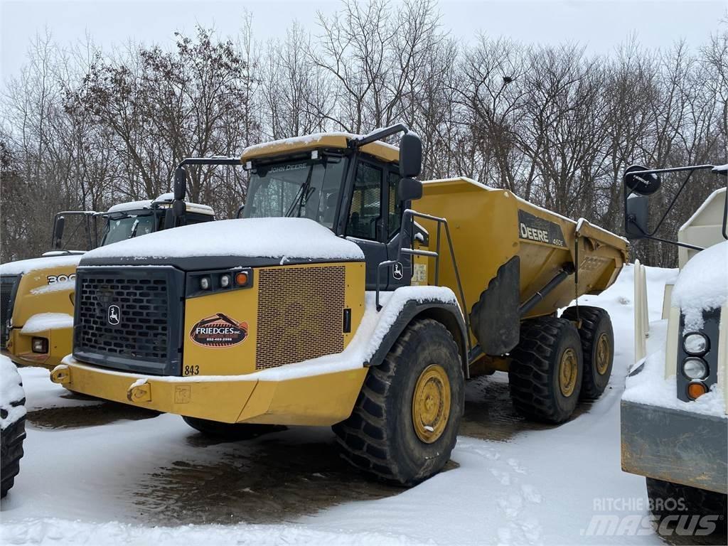 John Deere 460E 铰接式自卸车