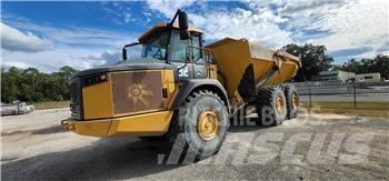 John Deere 460E 水罐车