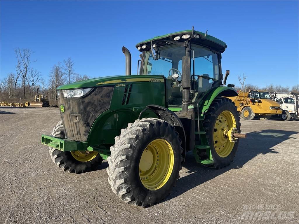 John Deere 7200R 拖拉机/农用车