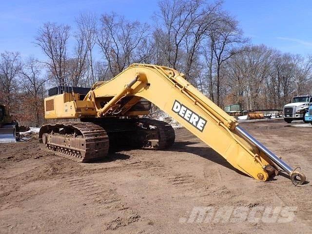John Deere 750 履带挖掘机