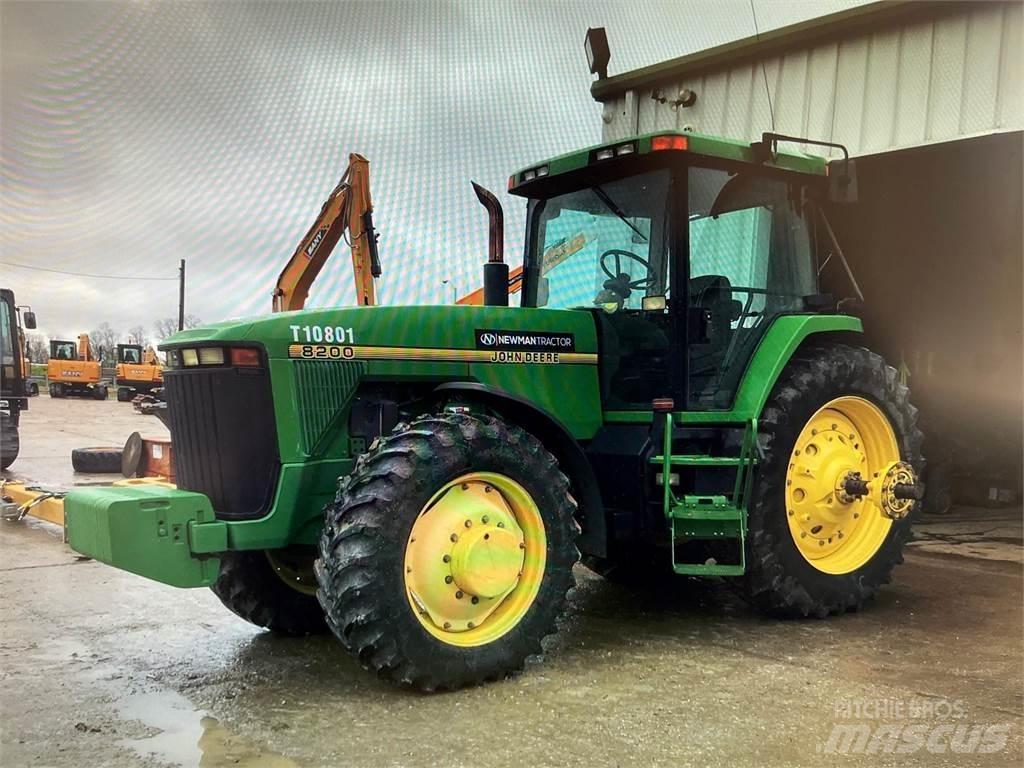 John Deere 8200 拖拉机/农用车