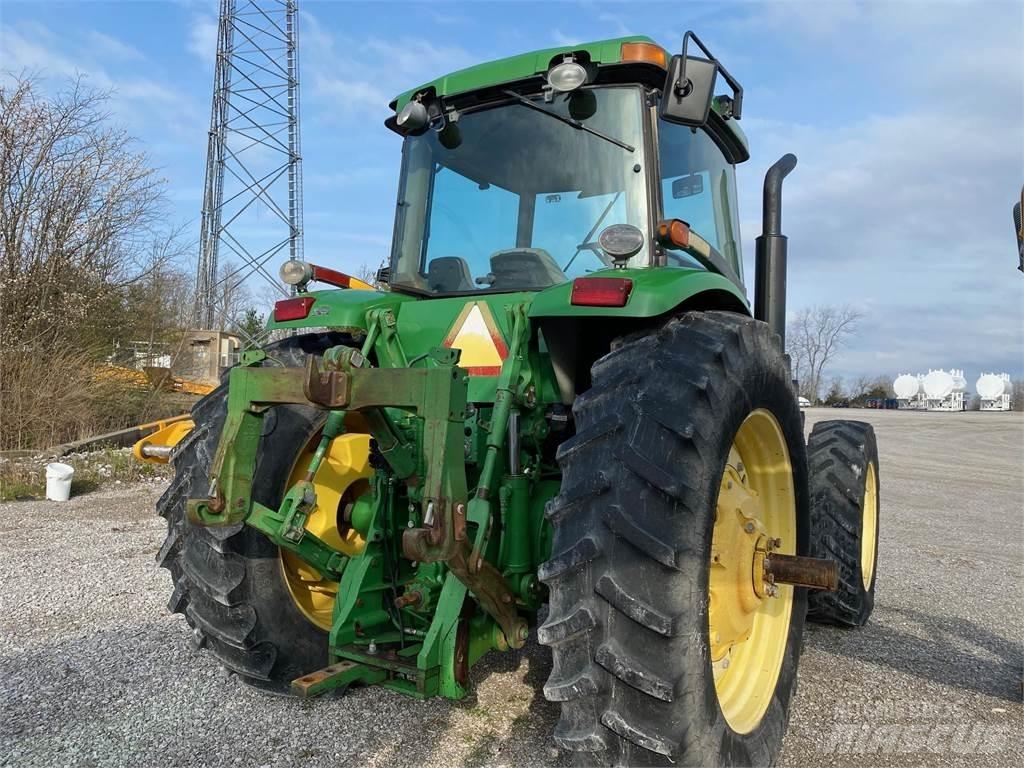 John Deere 8320 拖拉机/农用车