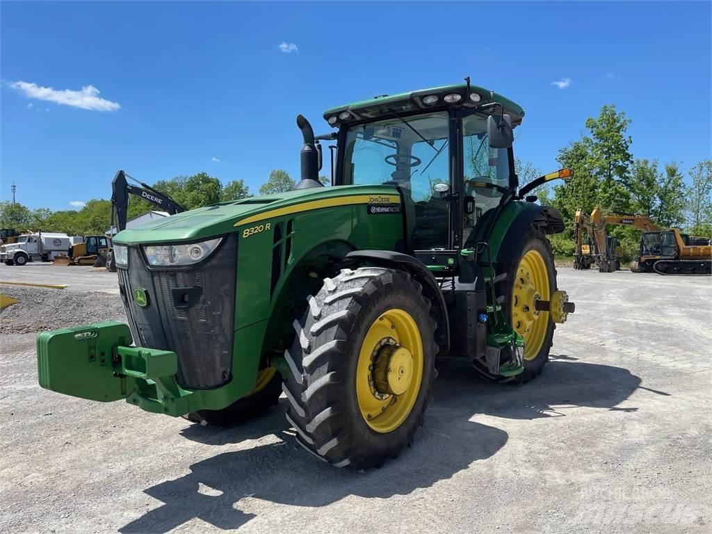 John Deere 8320R 拖拉机/农用车