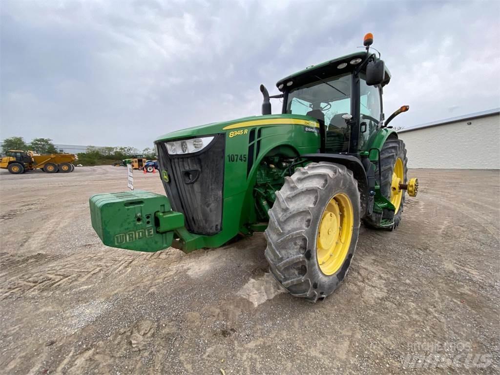 John Deere 8345R 拖拉机/农用车