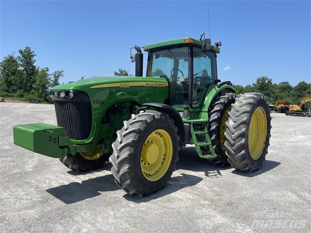 John Deere 8420 拖拉机/农用车