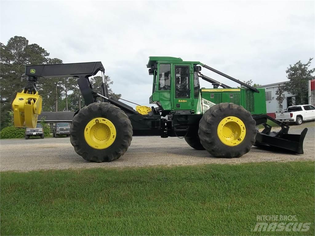 John Deere 848H 粉碎机