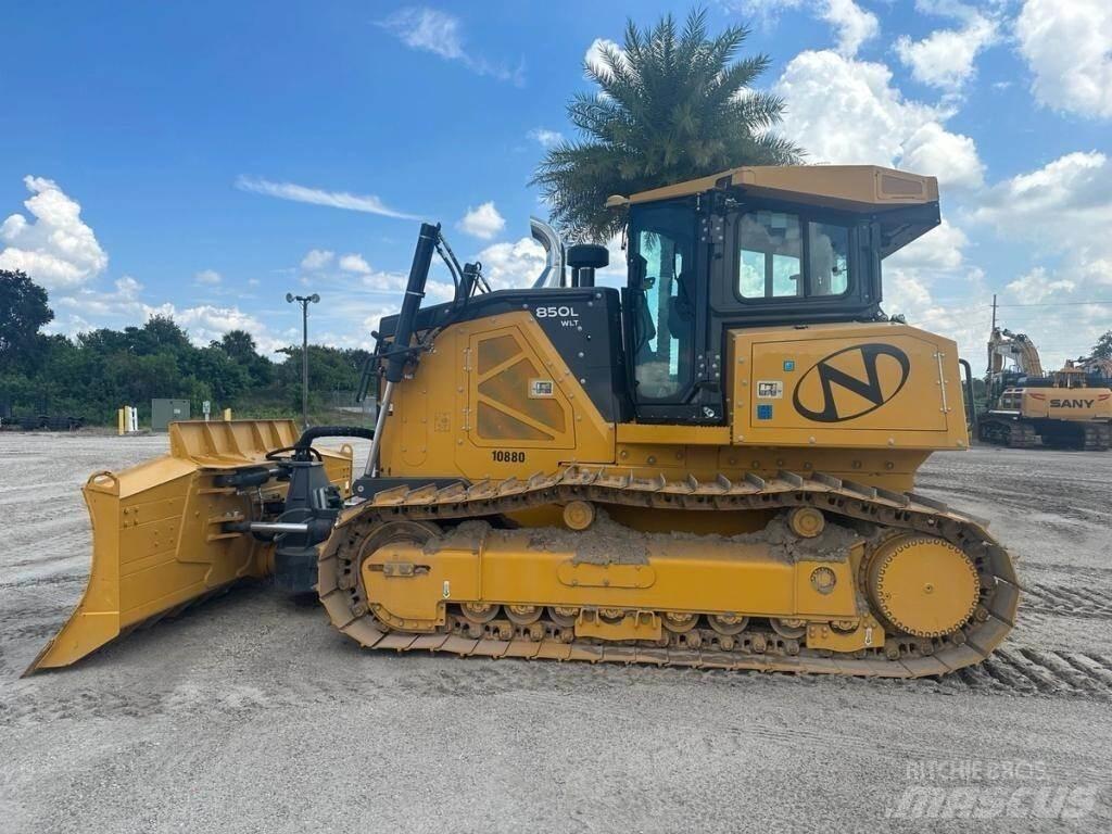 John Deere 850L WLT 履带式推土机