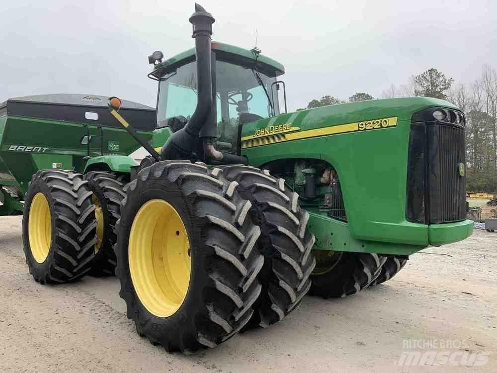 John Deere 9220 拖拉机/农用车