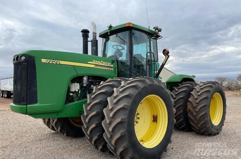John Deere 9220 拖拉机/农用车