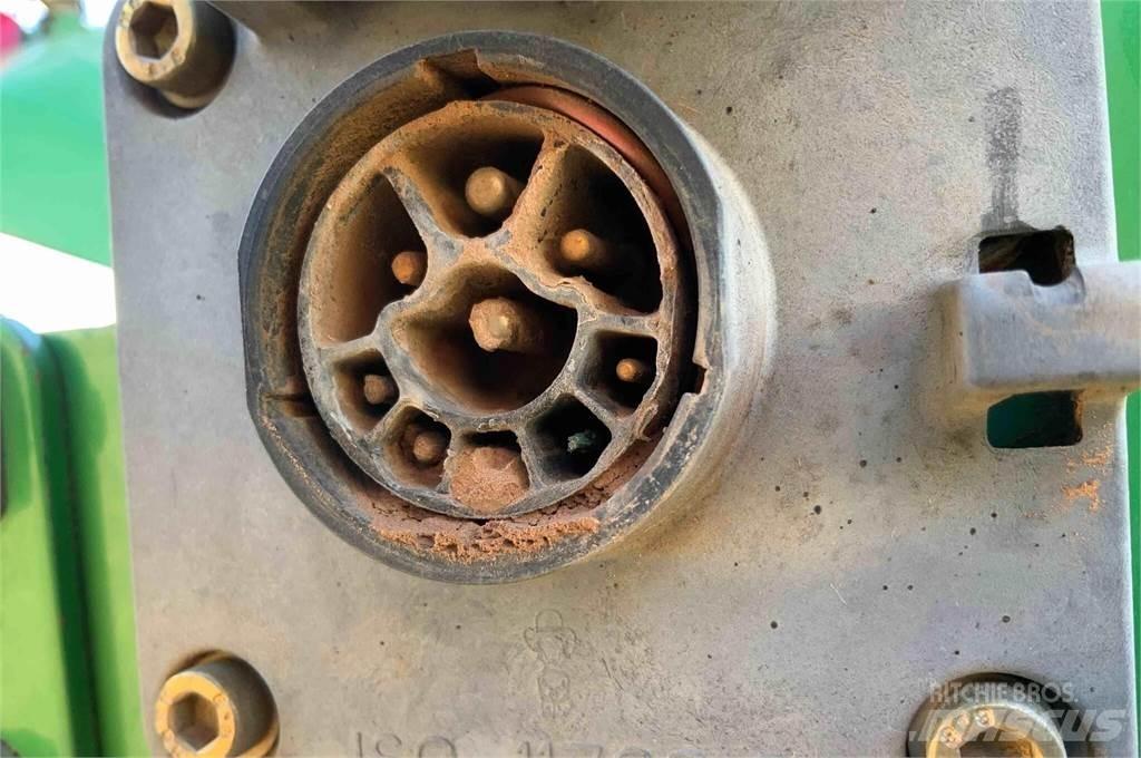 John Deere 9320 拖拉机/农用车