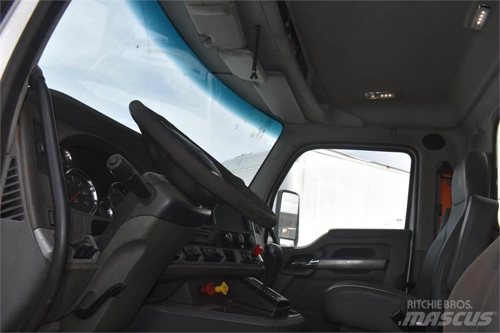 Kenworth T680 起重车