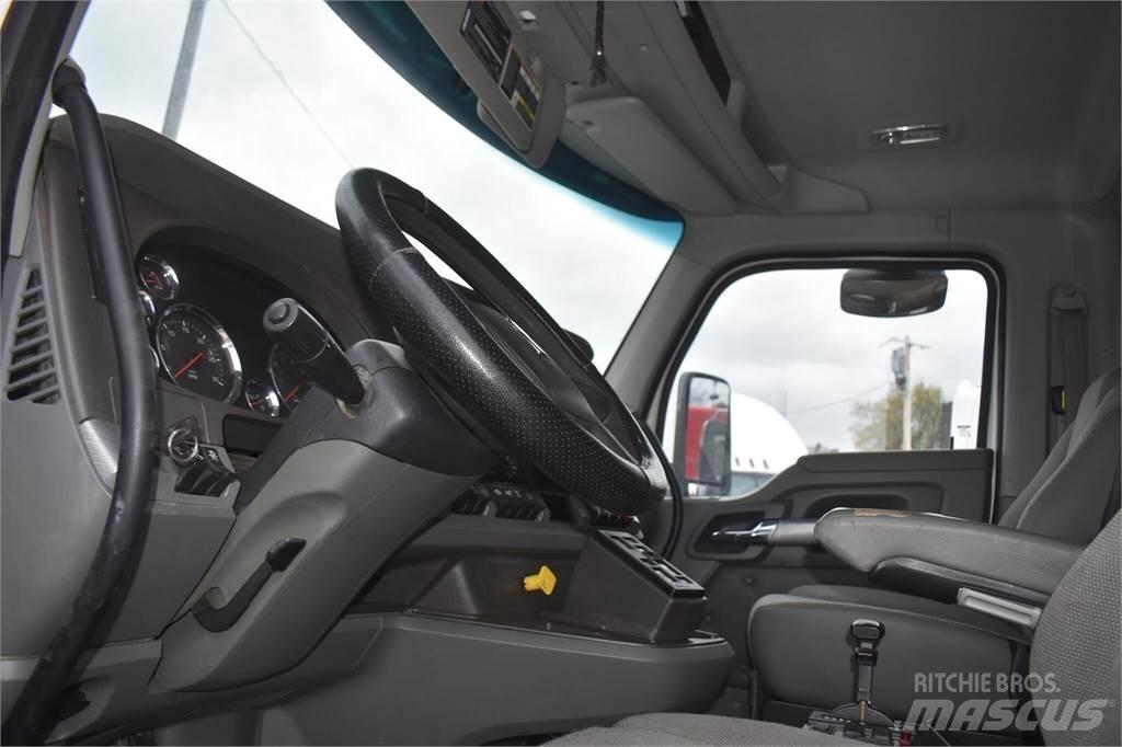Kenworth T880 自卸式货车